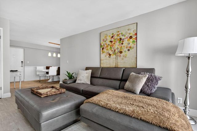 111 Briny Avenue 24-07, Pompano Beach, FL 33062