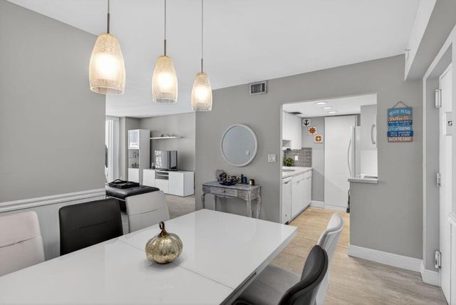 111 Briny Avenue 24-07, Pompano Beach, FL 33062