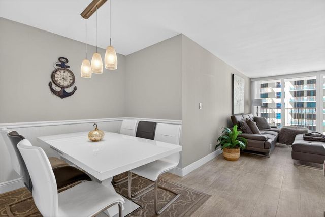 111 Briny Avenue 24-07, Pompano Beach, FL 33062