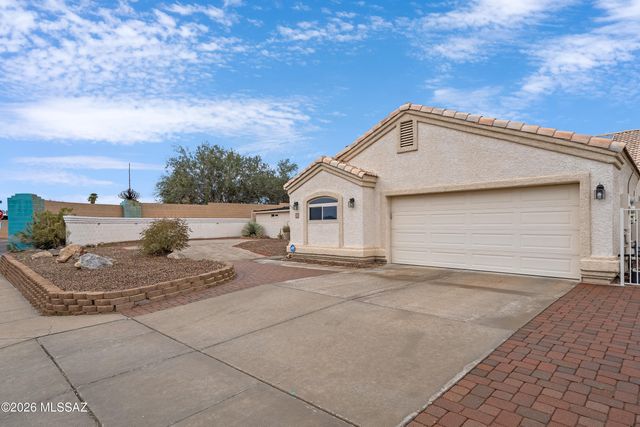 3782 W Meadow Briar Drive, Tucson, AZ 85741