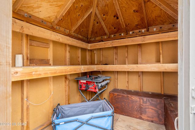 3782 W Meadow Briar Drive, Tucson, AZ 85741