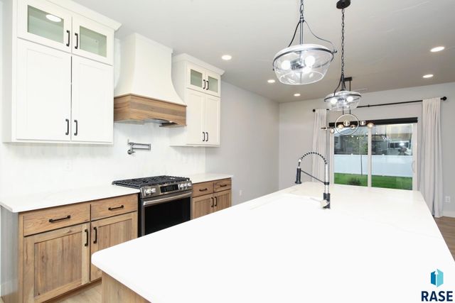 705 Quartzite Cir Circle, Tea, SD 57064