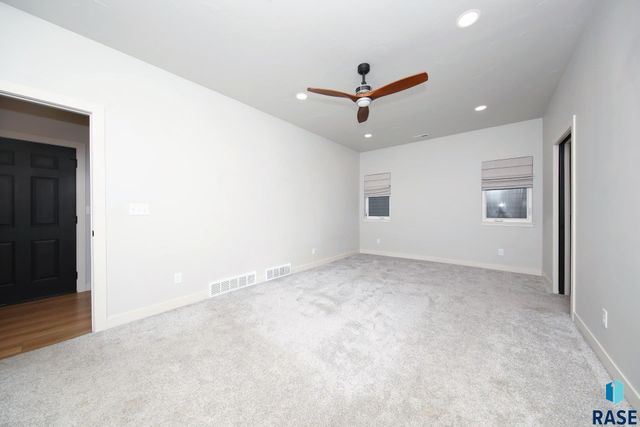 705 Quartzite Cir Circle, Tea, SD 57064