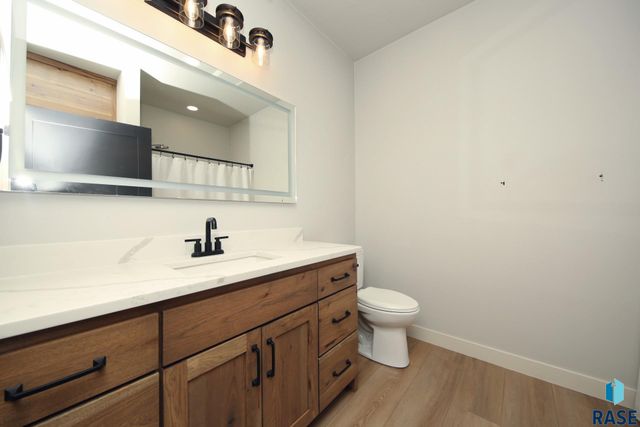 705 Quartzite Cir Circle, Tea, SD 57064