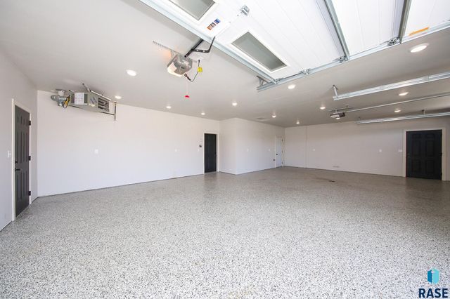 705 Quartzite Cir Circle, Tea, SD 57064