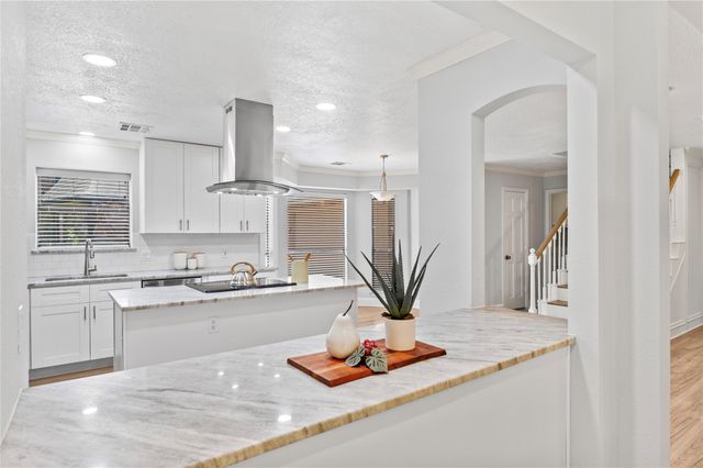 911 Montview Drive, Katy, TX 77450