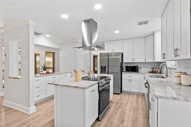 911 Montview Drive, Katy, TX 77450