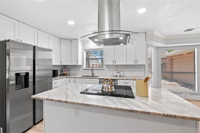 911 Montview Drive, Katy, TX 77450