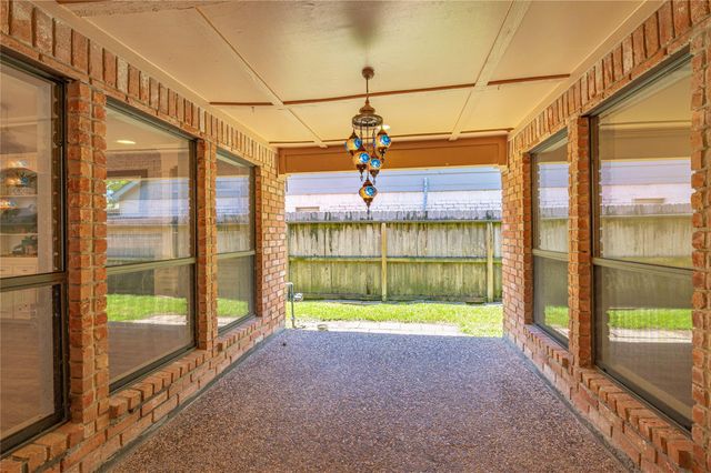 911 Montview Drive, Katy, TX 77450
