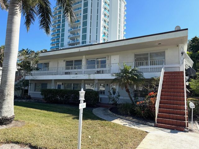 4800 N Flagler Drive 3, West Palm Beach, FL 33407