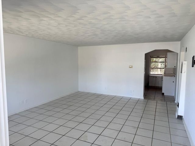 4800 N Flagler Drive 3, West Palm Beach, FL 33407