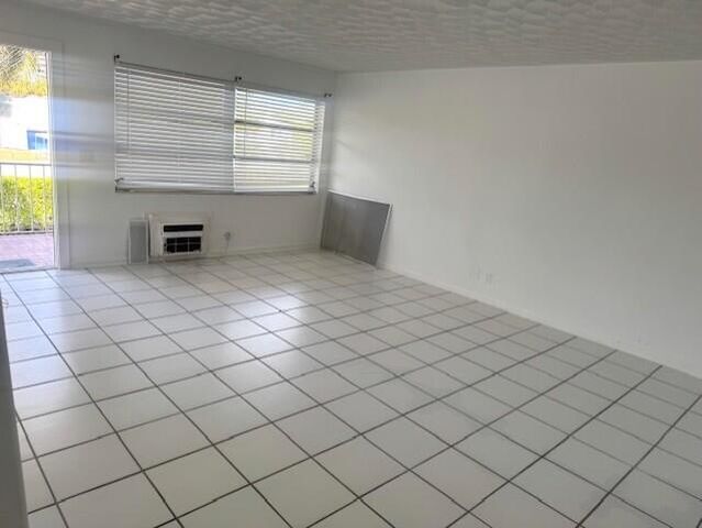 4800 N Flagler Drive 3, West Palm Beach, FL 33407