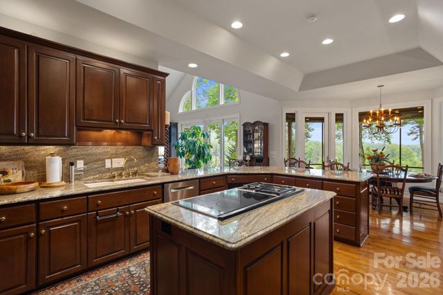 209 Pineholt Lane, Flat Rock, NC 28731