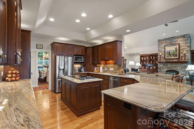 209 Pineholt Lane, Flat Rock, NC 28731