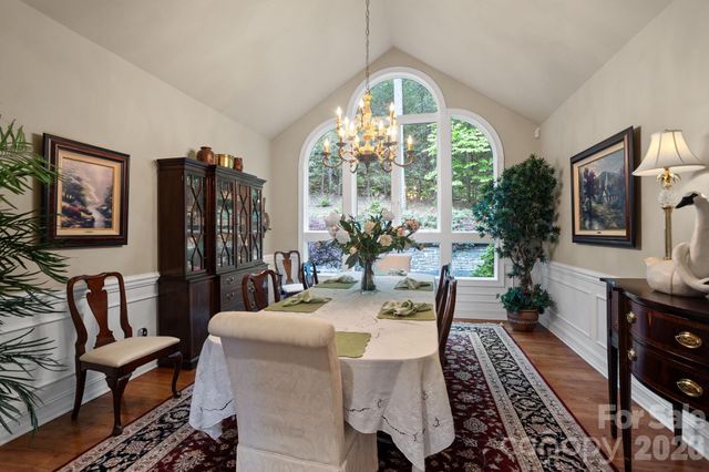 209 Pineholt Lane, Flat Rock, NC 28731