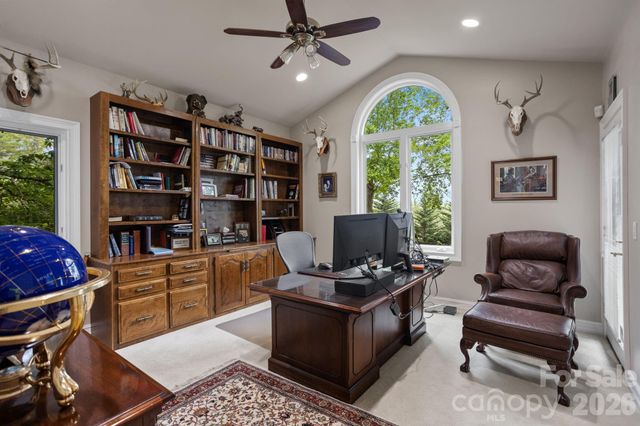 209 Pineholt Lane, Flat Rock, NC 28731