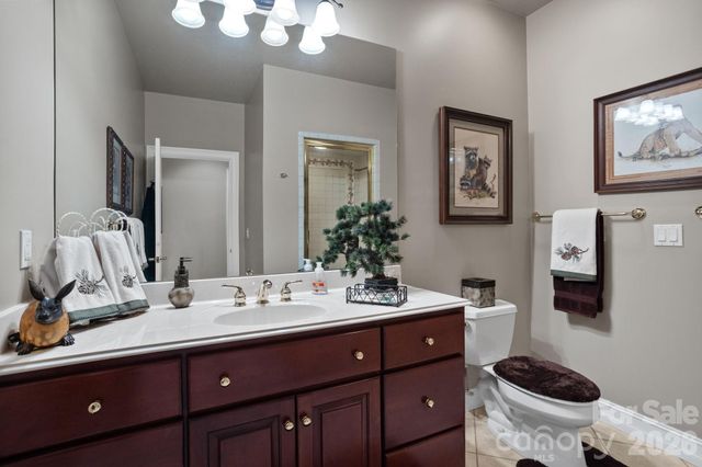 209 Pineholt Lane, Flat Rock, NC 28731