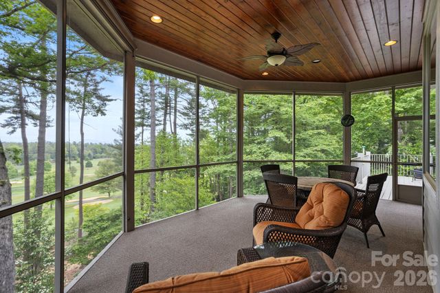 209 Pineholt Lane, Flat Rock, NC 28731