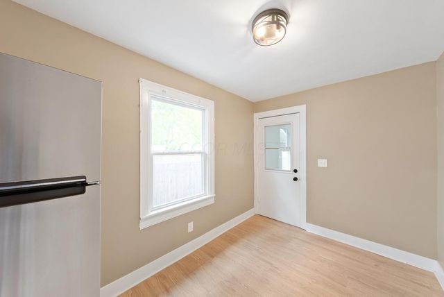 216 N Warren Avenue, Columbus, OH 43204