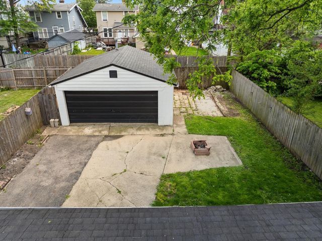 216 N Warren Avenue, Columbus, OH 43204