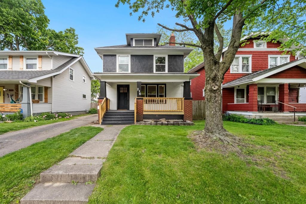 216 N Warren Avenue, Columbus, OH 43204