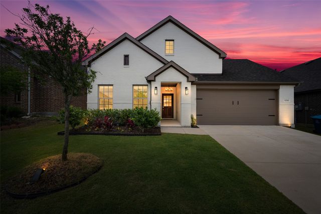 4241 Bullock Lane, Forney, TX 75126