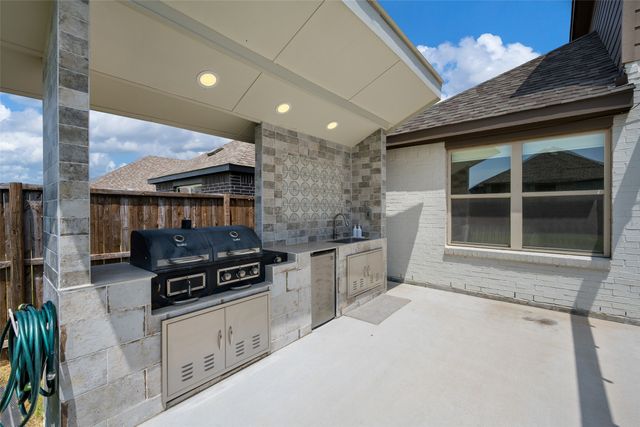 4241 Bullock Lane, Forney, TX 75126