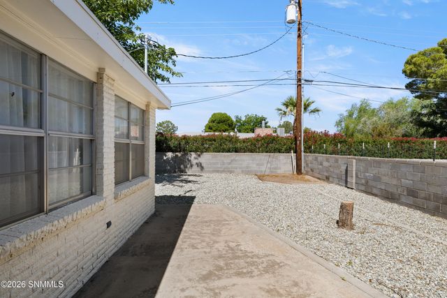 2907 Devendale Avenue, Las Cruces, NM 88005