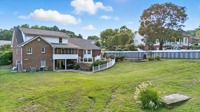 3046 Hawthorne Street, Athens, TN 37303