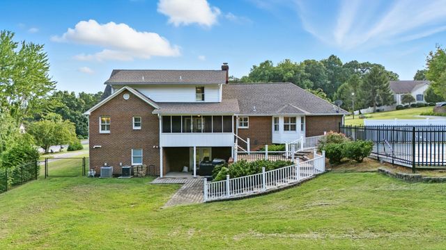 3046 Hawthorne Street, Athens, TN 37303