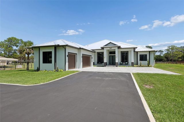 360 13th St SW, Naples, FL 34117