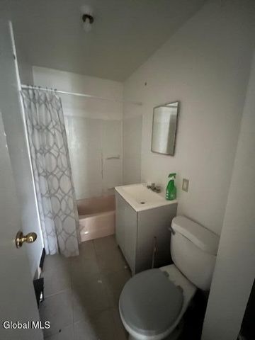 321 E Main Street, Amsterdam, NY 12010