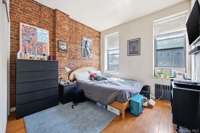 513 Grand Street, Brooklyn, NY 11211