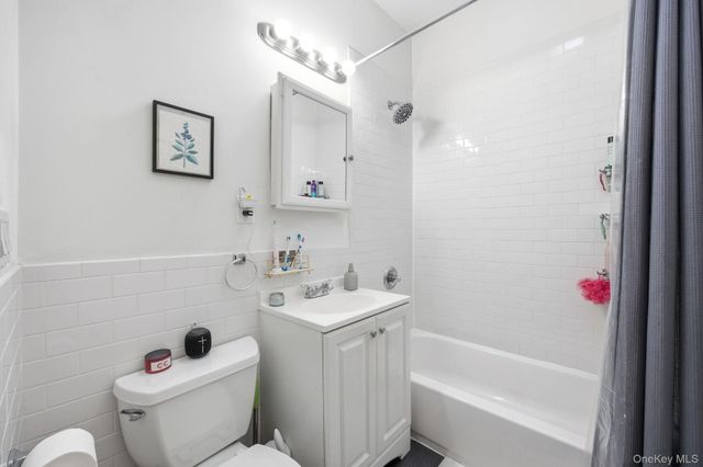 513 Grand Street, Brooklyn, NY 11211