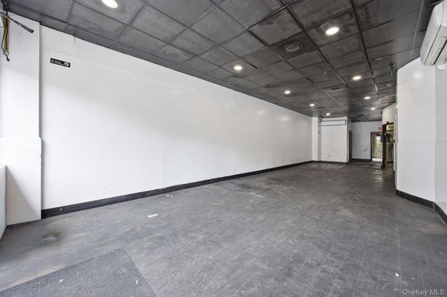 513 Grand Street, Brooklyn, NY 11211