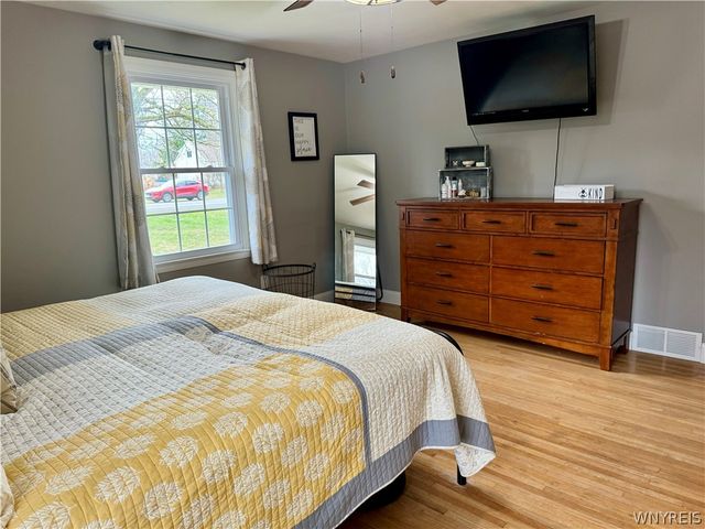 6668 Milestrip Road, Orchard Park, NY 14127