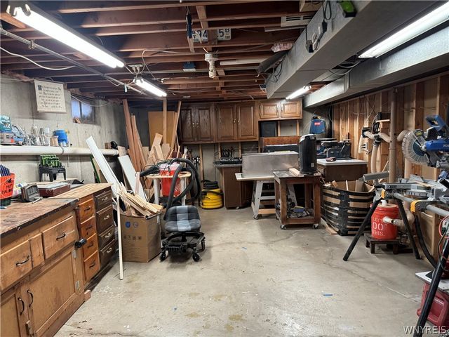 6668 Milestrip Road, Orchard Park, NY 14127