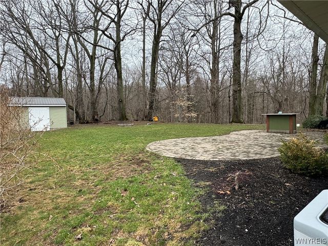 6668 Milestrip Road, Orchard Park, NY 14127