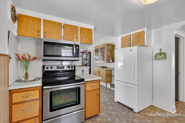2129 Emerald Avenue Ne, City Of Grand Rapids, MI 49505