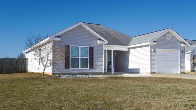 105 Ellington Court, Perry, GA 31069