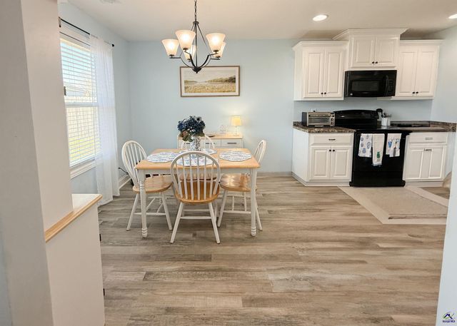 105 Ellington Court, Perry, GA 31069