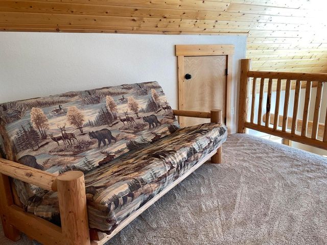 4631 Marsh Hawk Drive, Klamath Falls, OR 97601