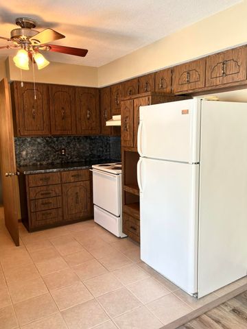 114 S Eagan Street, Republic, MO 65738