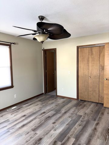 114 S Eagan Street, Republic, MO 65738