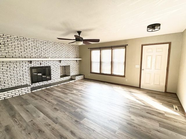 114 S Eagan Street, Republic, MO 65738