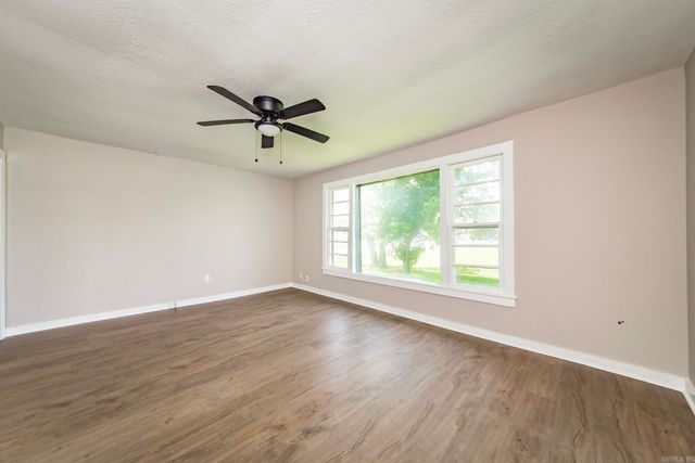 601 W Wilbur Mills, Kensett, AR 72082