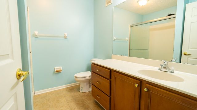 1126 Periwinkle Drive, Florence, KY 41042