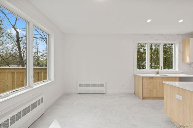 5 Mirror Lake Road 202, Spring Valley, NY 10977