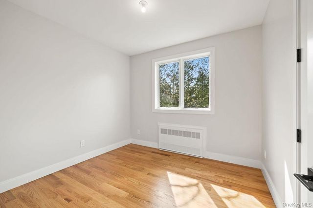 5 Mirror Lake Road 202, Spring Valley, NY 10977