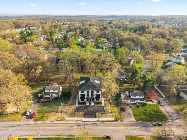 5 Mirror Lake Road 202, Spring Valley, NY 10977